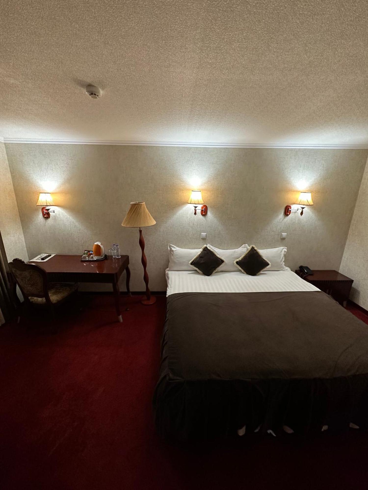 Hotel Grand Μπουχάρα Εξωτερικό φωτογραφία