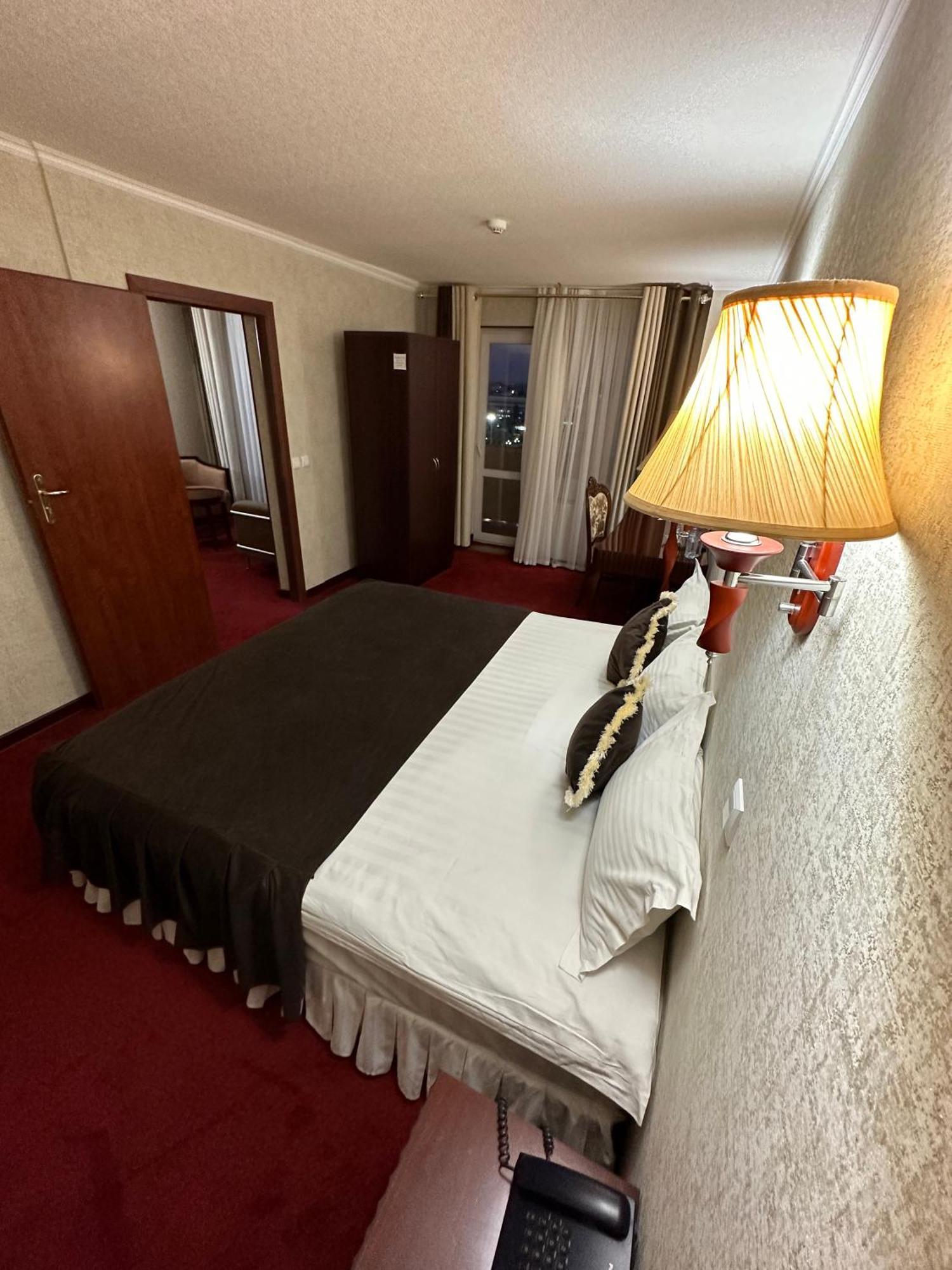 Hotel Grand Μπουχάρα Εξωτερικό φωτογραφία
