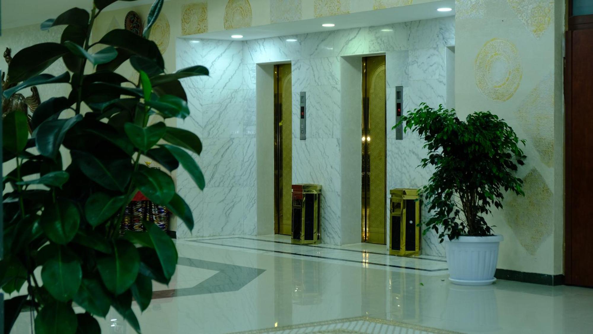 Hotel Grand Μπουχάρα Εξωτερικό φωτογραφία