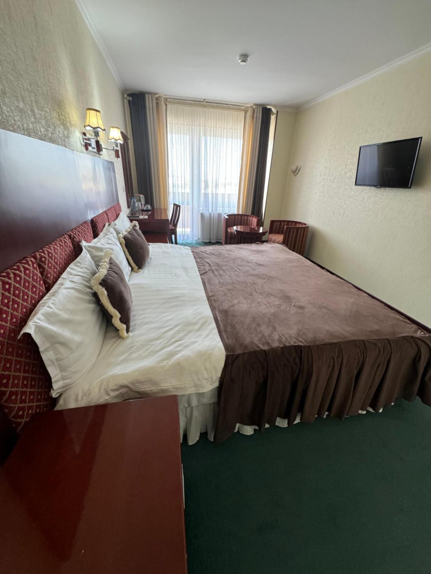 Hotel Grand Μπουχάρα Εξωτερικό φωτογραφία